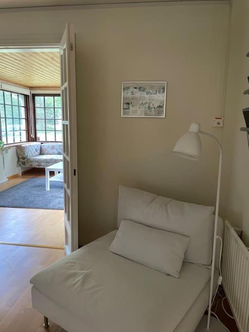 Ljunghusen Holiday Inn Cottage Екстериор снимка