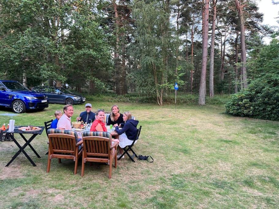 Ljunghusen Holiday Inn Cottage Екстериор снимка